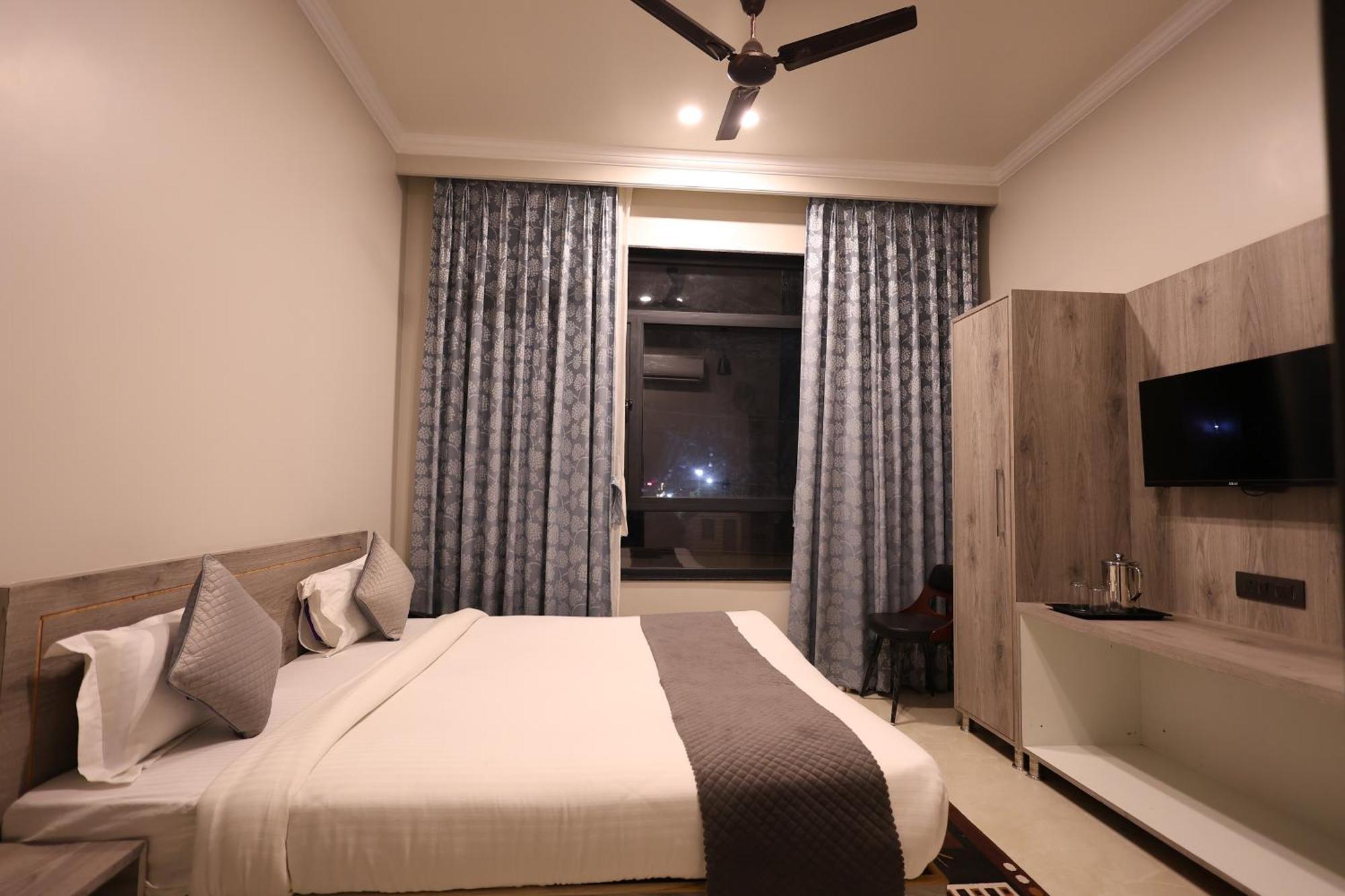 The Tri Arrow Otel Khātu Dış mekan fotoğraf