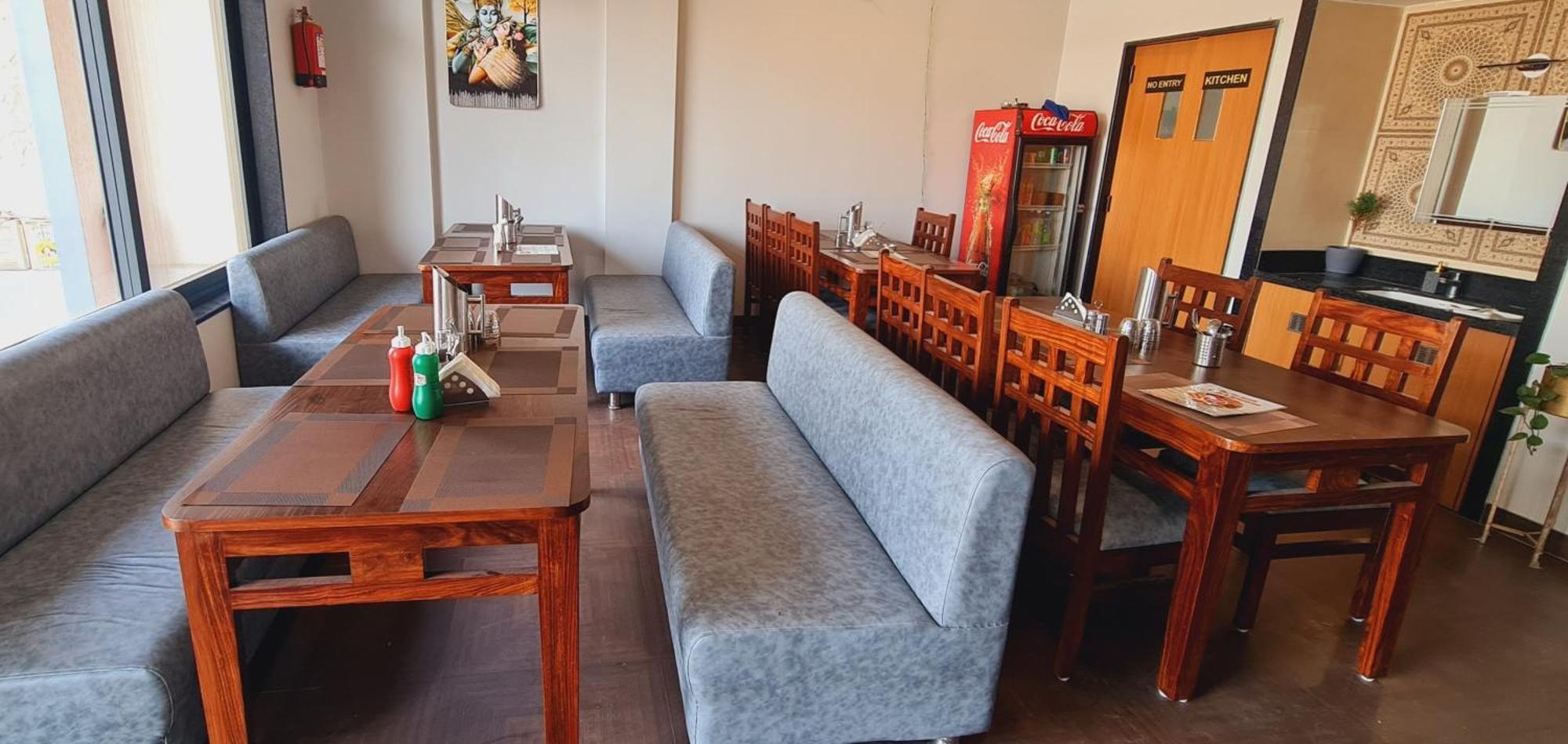 The Tri Arrow Otel Khātu Dış mekan fotoğraf